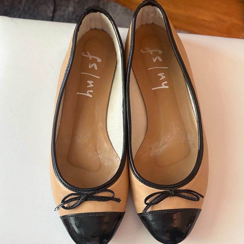 H&M Beige and Black Cap-Toe Flats